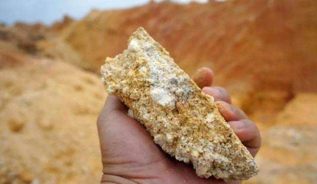 江华稀土项目稀土氧化物储量超10万吨，为世界最大单个矿区