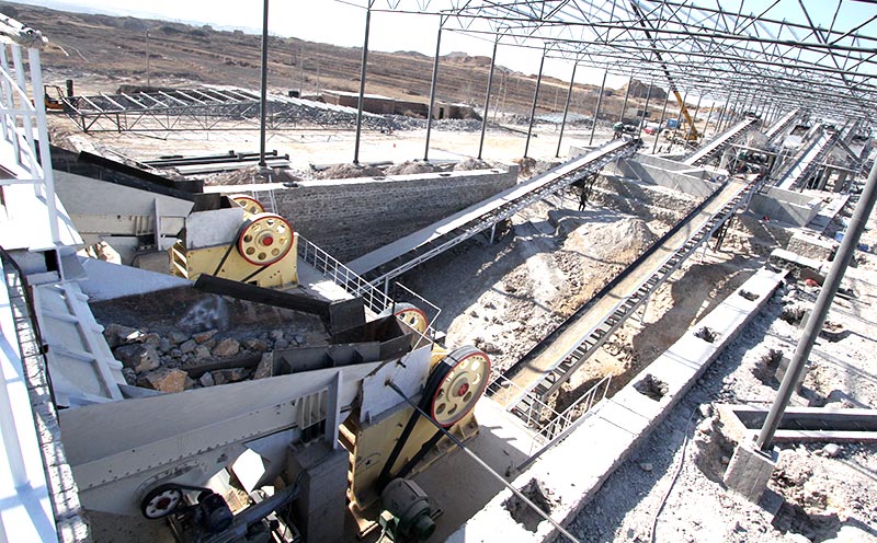 砂石生产线 河卵石制砂生产线 建筑垃圾破碎生产线的图片