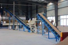 皮带输送机的图片