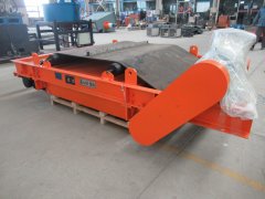 电磁除铁器 山东电磁除铁器 电磁永磁除铁器的图片