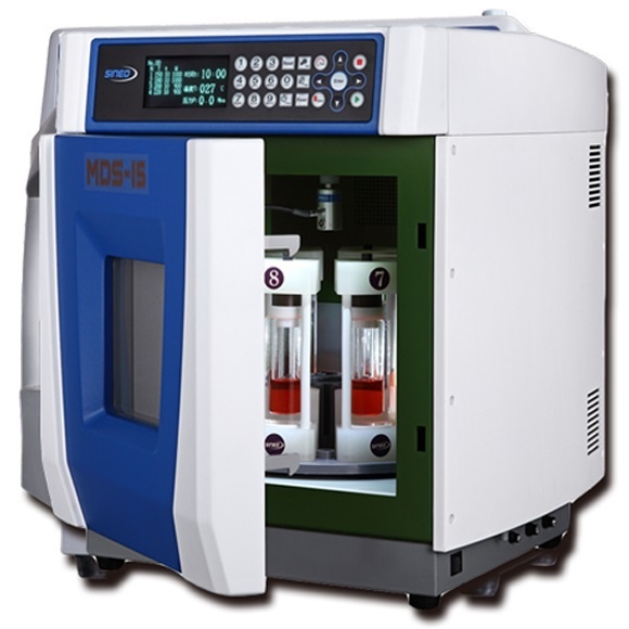 海能密闭式高通量微波消解/萃取工作站的图片