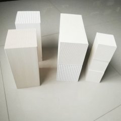 蓄热蜂窝陶瓷的图片