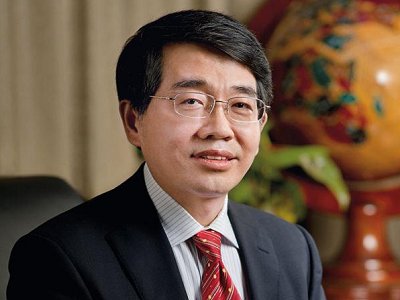 中国科学院院士黄维：发展柔性电子技术有望开道超车