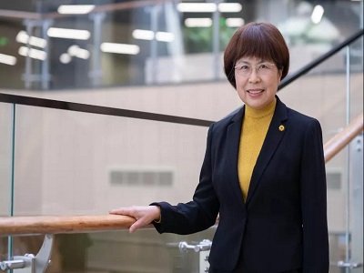 材料学 女科学家丨甬江实验室主任崔平教授：不问终点，努力前行！