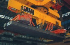 LMW3-D2H系列常温活动铁芯起重电磁铁的图片