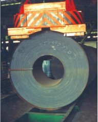 LMW3-GD2hT系列高温双活动磁极起重电磁铁的图片