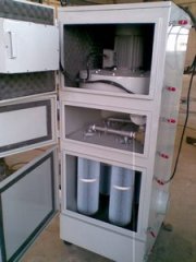 滤筒式集尘机的图片