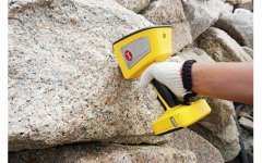 X-200手持式土壤矿石分析仪的图片