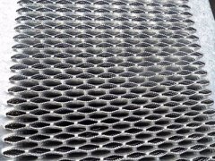 鳄鱼嘴防滑板的图片