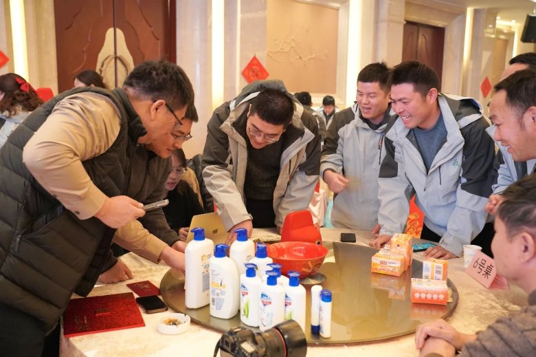 110854_633544_gsdt.jpg 110854_633544_gsdt.jpg