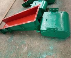 电磁给料机的图片