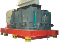 环锤式破碎机的图片