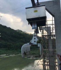 机械抓斗清污机的图片
