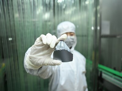 冲破枷锁！电子级多晶硅，终于赶上国外龙头！