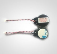 CR2032带引线的图片