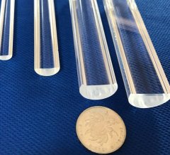 LED光源用半圆石英玻璃棒的图片