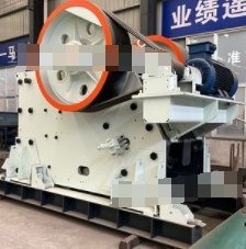 C系列欧版颚式破碎机的图片