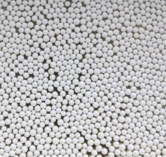 4N氧化铝研磨球的图片