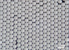 高纯氧化铝珠的图片