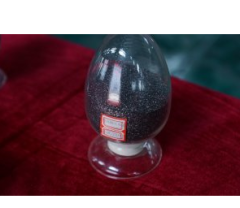 负目石墨的图片