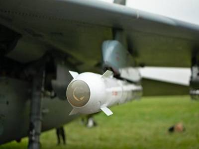 先进陶瓷，“决胜千里”