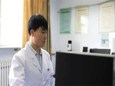 包金小：内蒙古科技大学的稀土追梦人