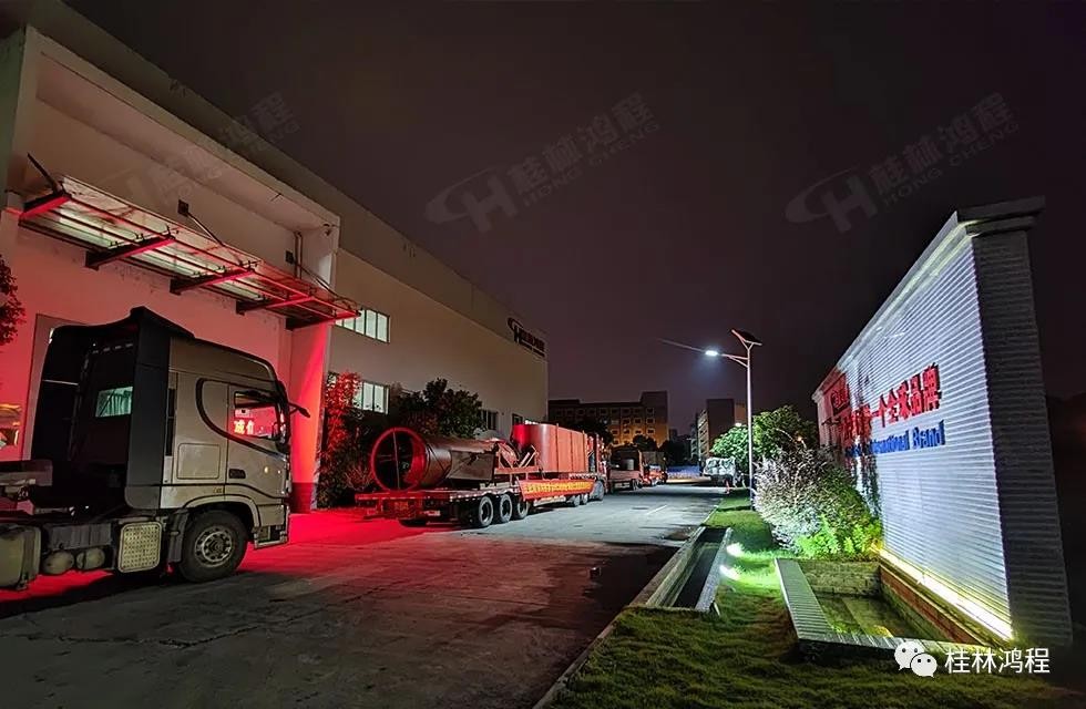 桂林鸿程首台HC3000全球超大型雷蒙磨正式投入市场 桂林鸿程首台HC3000全球超大型雷蒙磨正式投入市场