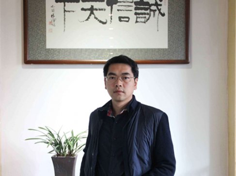 引进来，走出去，积极探寻“产、学、研”一体化发展道路，为中国贡献一个全球品牌——访桂林鸿程矿山设备制造有限责任公司总经理容栋国先生