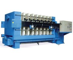 带震打快开式压滤机的图片