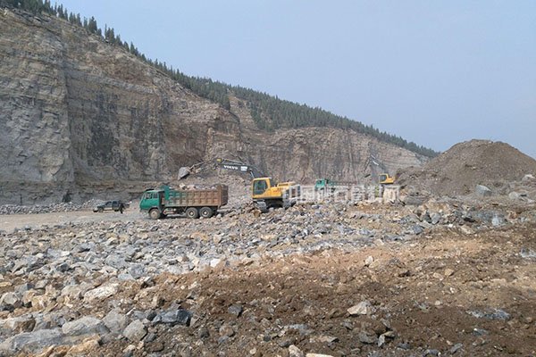 山东省：破损山体可开发式治理 鼓励砂石矿兼并重组