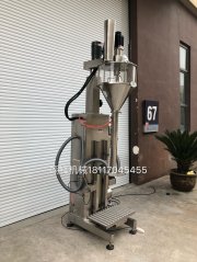 大袋包装机的图片