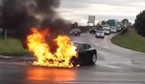 这位院士为何呼吁“叫停三元电池”，而支持磷酸铁锂电池发展？