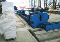 滚筒驱动液压弯管机的图片