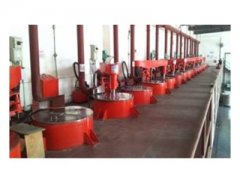 利腾达一机双缸楼台式分散机的图片