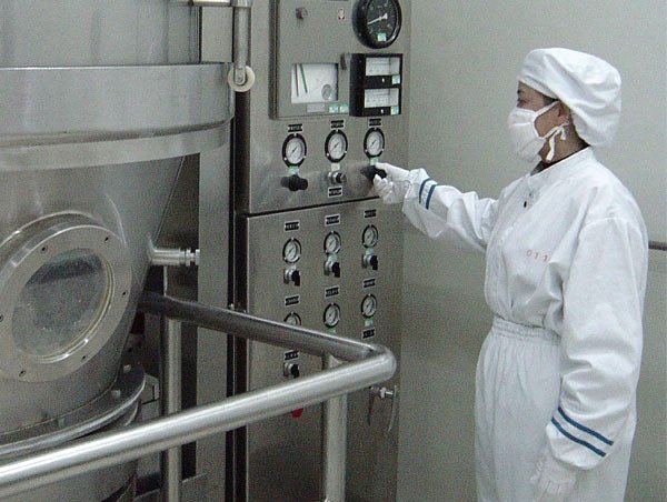 FL系列沸腾制粒干燥机的图片