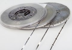 数码类极耳的图片