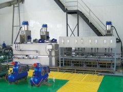 PT型絮凝剂制备系统的图片