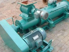 卧式粉尘加湿搅拌机的图片