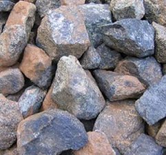 铁矿石暴涨 钢企亟待规避“输入型风险”