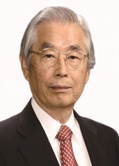 碳纳米管是如何被发现的？听这个日本人自己讲述……