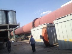 铝矾土煅烧窑的图片