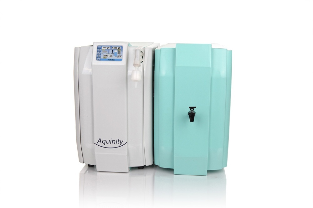 RO反渗透纯水器的图片