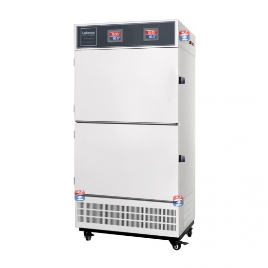 药品稳定性试验箱(两箱低湿+光照)的图片