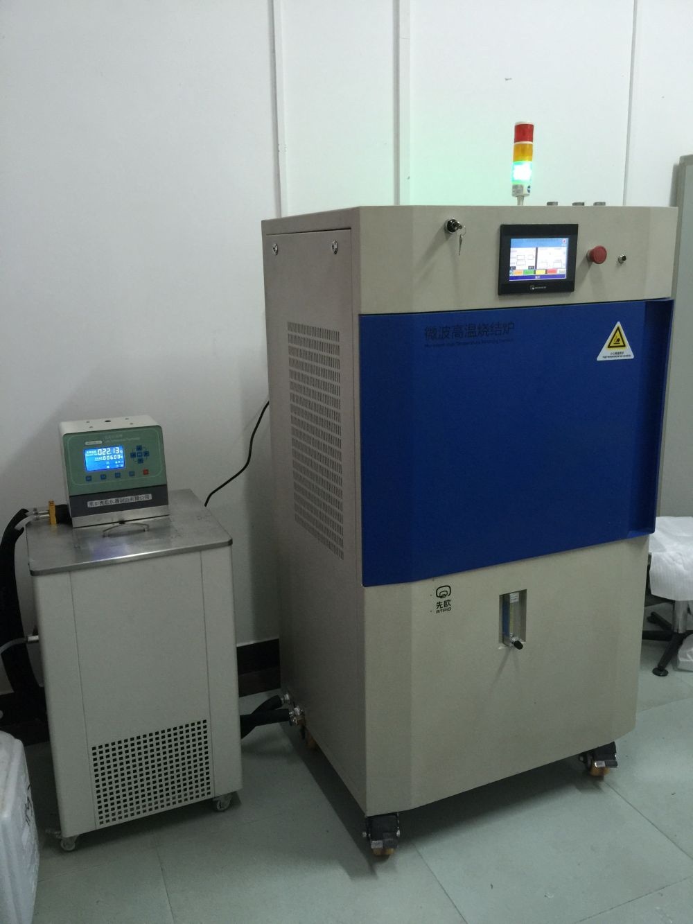 微波高温煅烧实验炉的图片