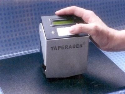 TAPERADER&reg;便携式表面磨损测量仪的图片