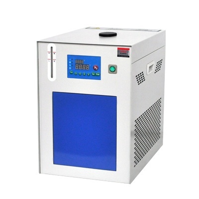 小型工业冷水机的图片
