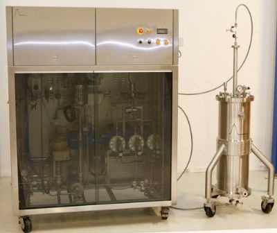 Peak Biotech A/S公司的制备柱和制备系统的图片