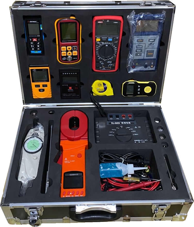 防雷装置检测仪设备的图片