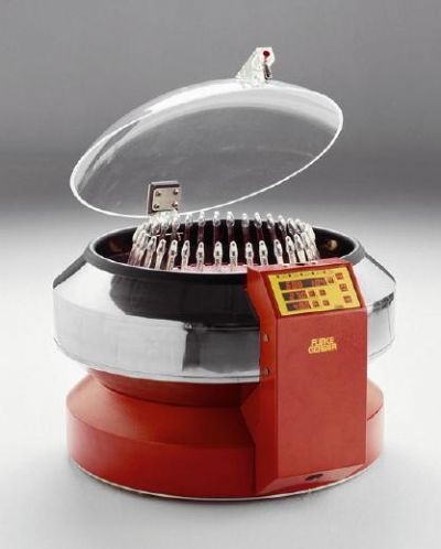 牛奶离心机的图片