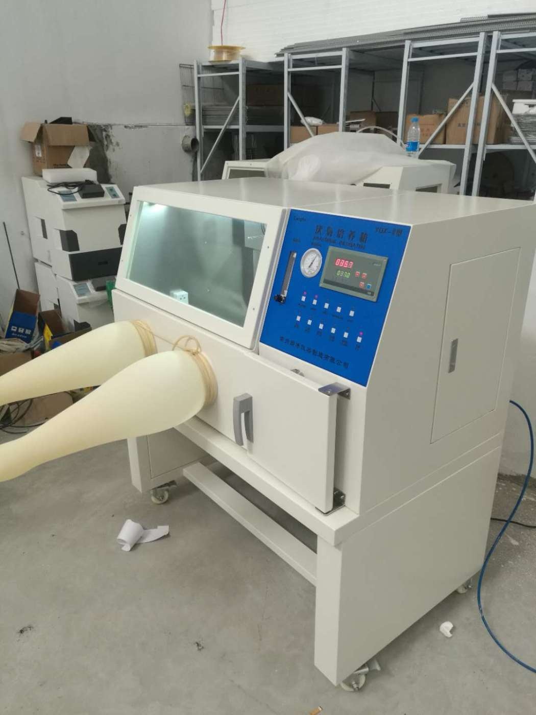 YQX-Ⅱ厌氧培养箱的图片